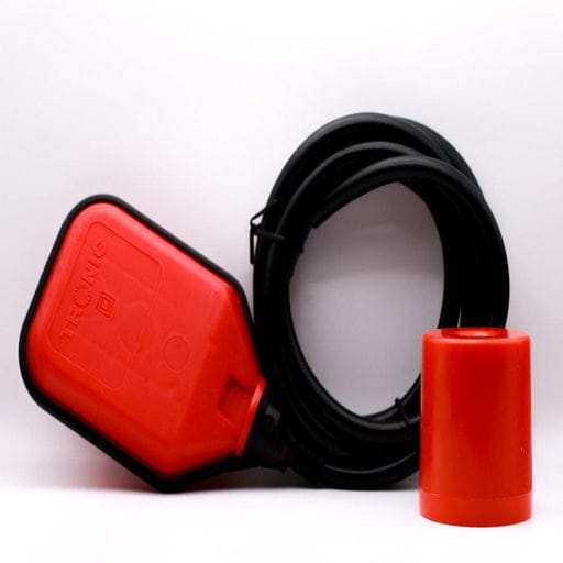 Water tank float switch for automatic level control